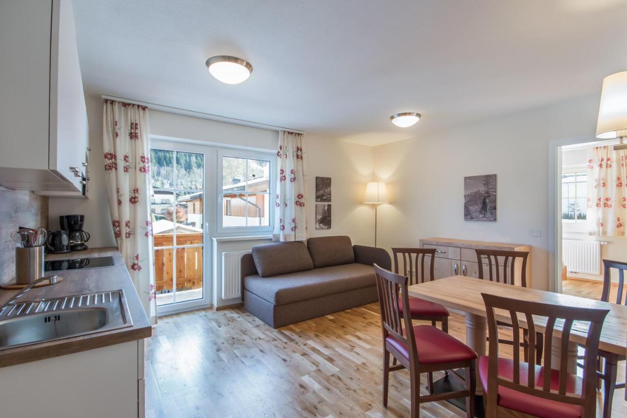 Appartements Bergheimat Flachau Szoba fotó