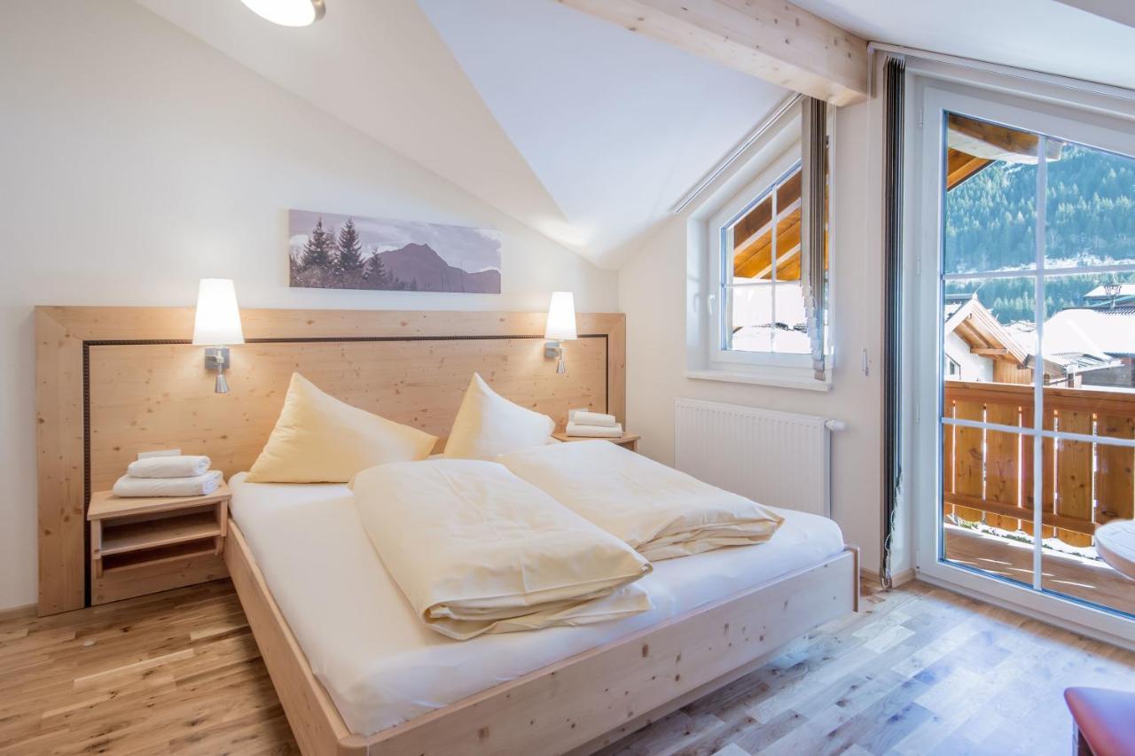 Appartements Bergheimat Flachau Szoba fotó